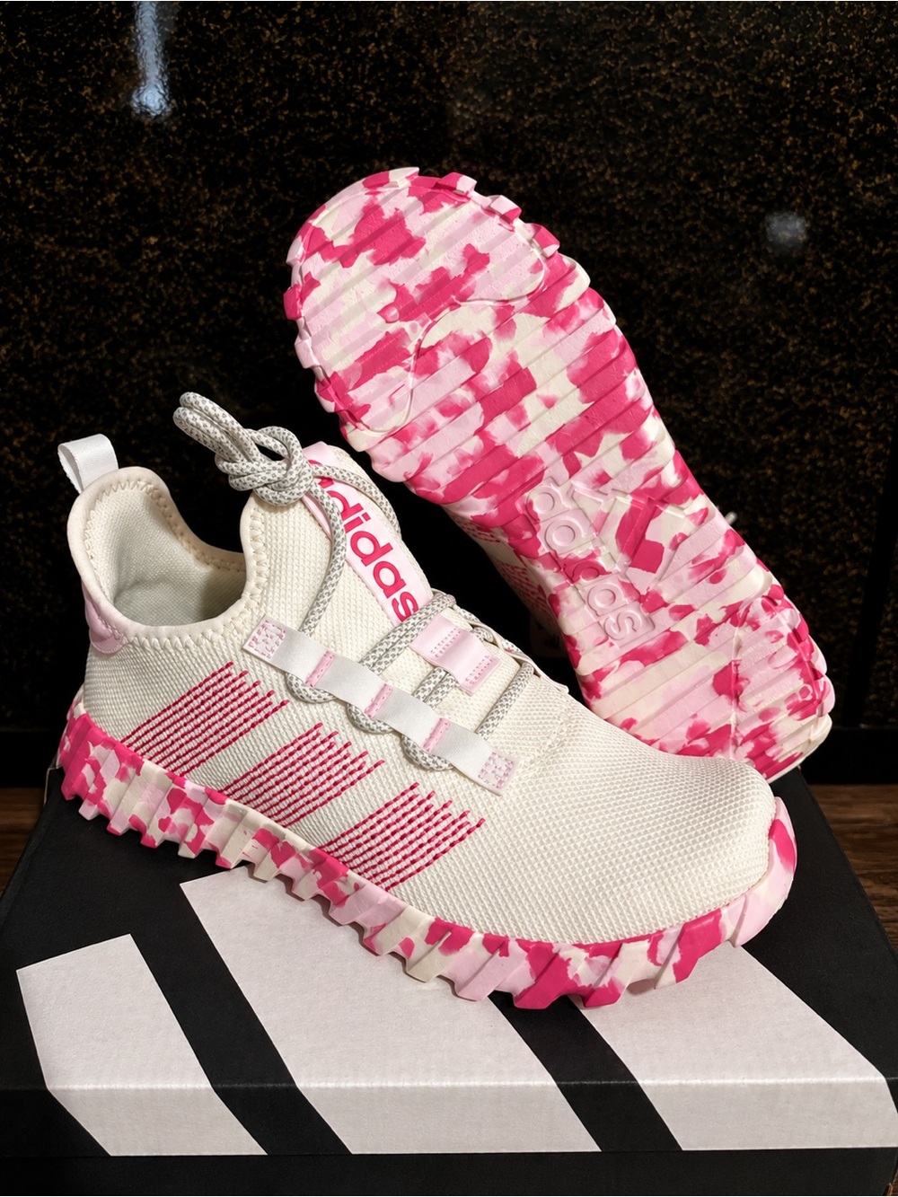 adidas Kaptir Flow K Size 5.5Youth or 7 Women
